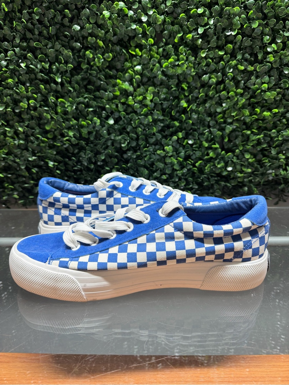 Mudd Blue White Checkerboard Low-Top Sneakers - Picture 6 of 10
